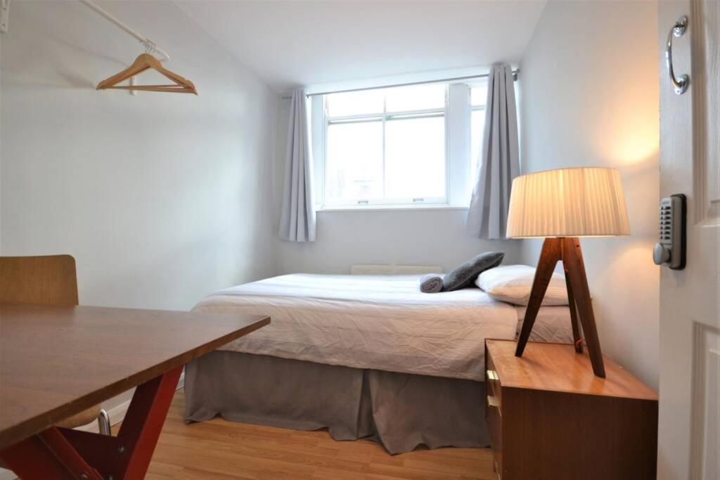 Stylish Budget 4 Bedroom Flat In Brick Lane Londra Esterno foto