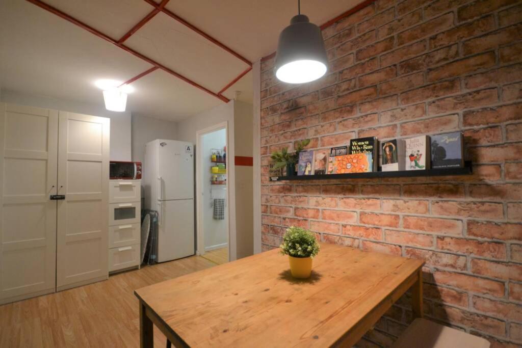 Stylish Budget 4 Bedroom Flat In Brick Lane Londra Esterno foto